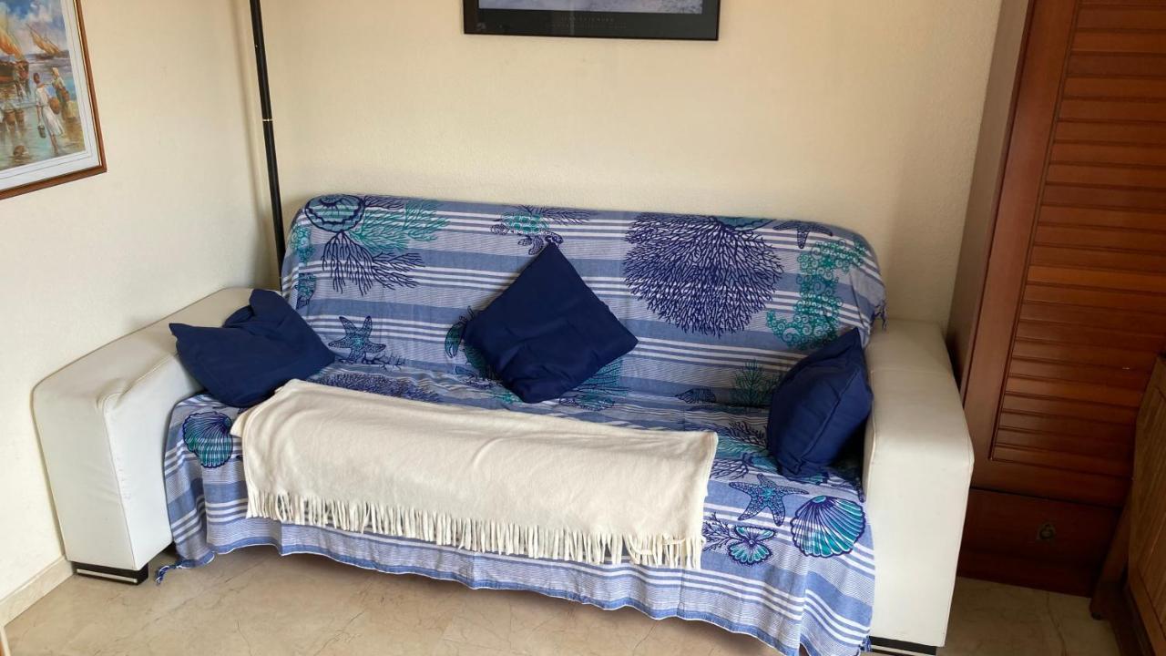 Apartamento L' Escala Esterno foto