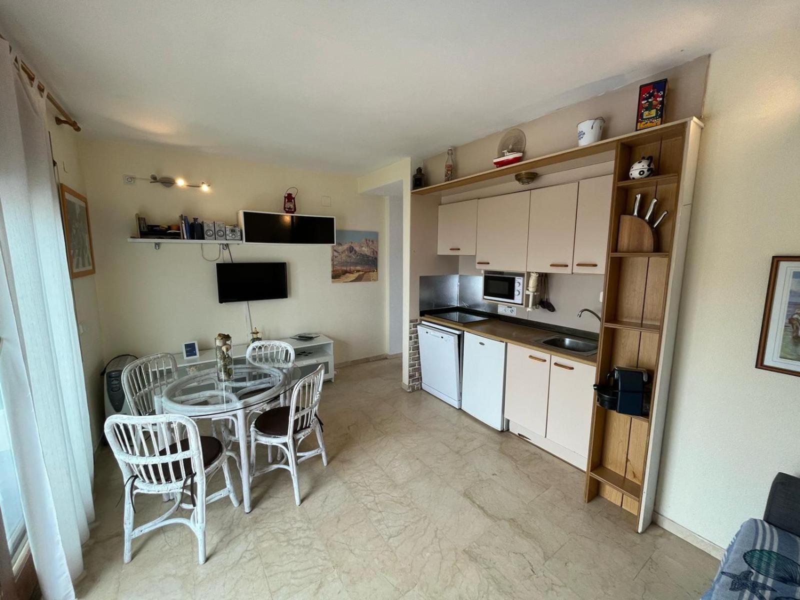 Apartamento L' Escala Esterno foto