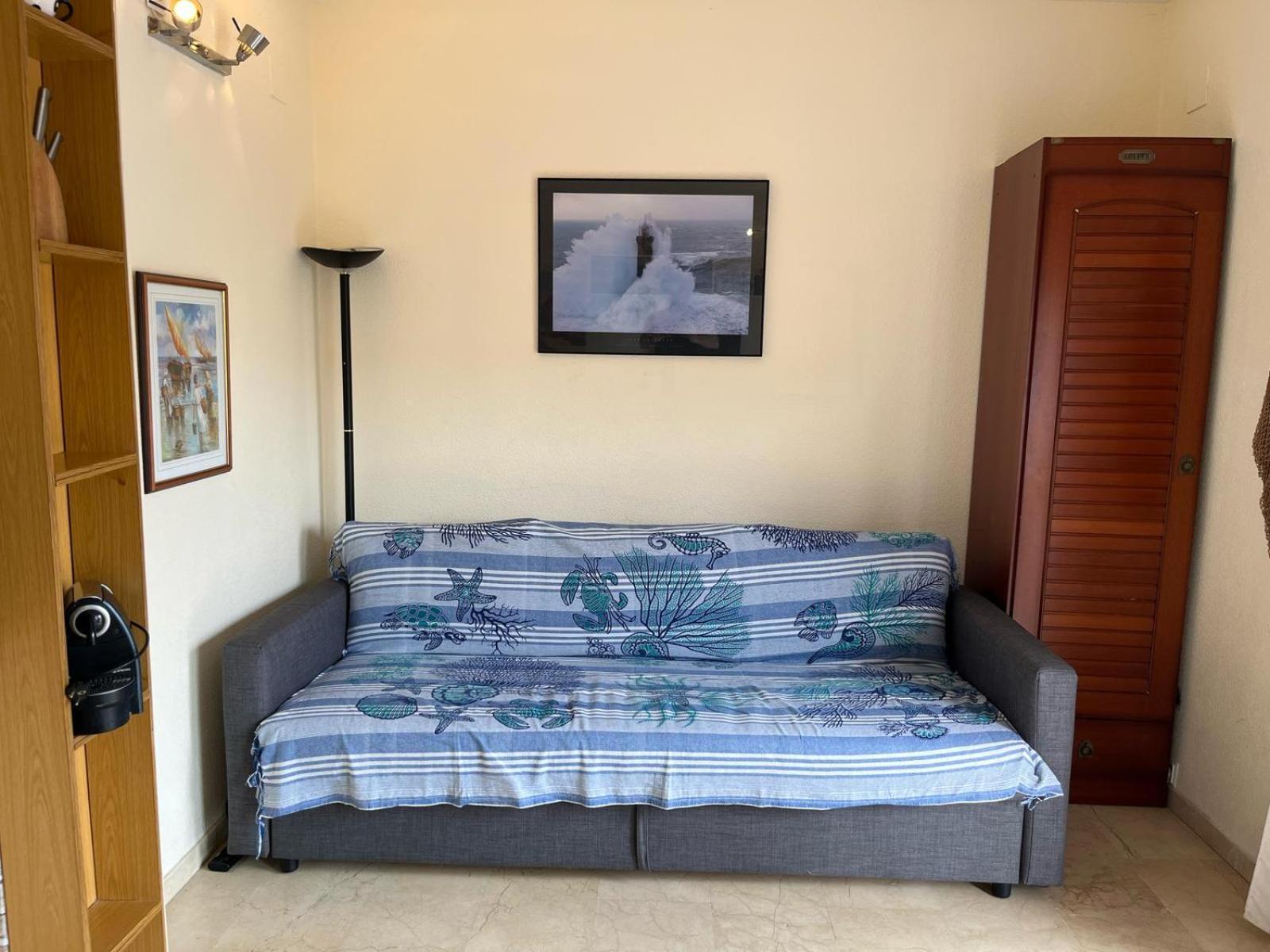 Apartamento L' Escala Esterno foto