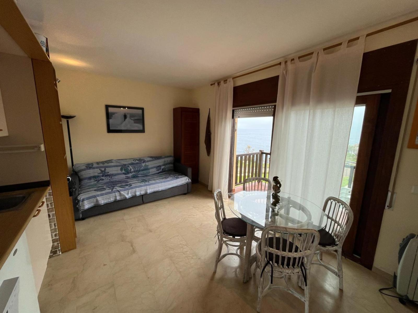 Apartamento L' Escala Esterno foto
