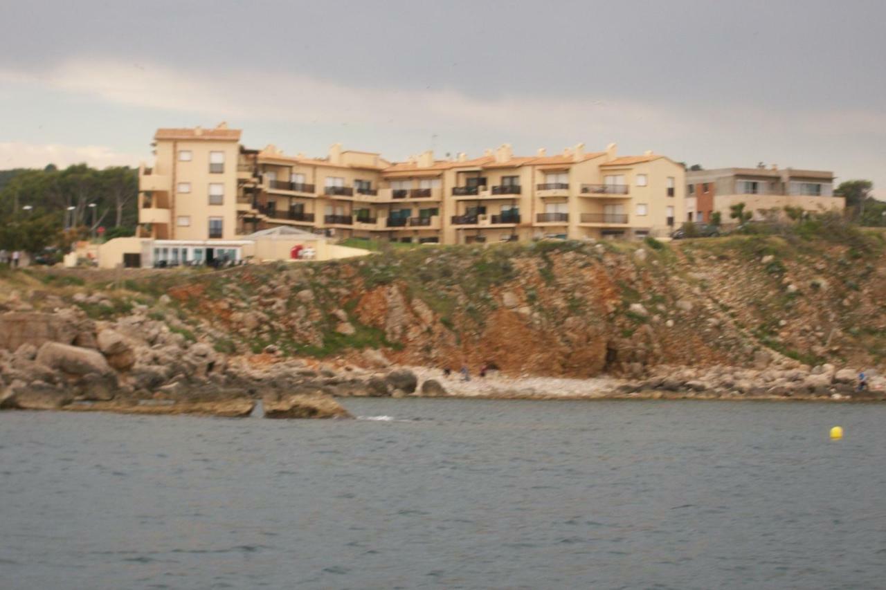 Apartamento L' Escala Esterno foto