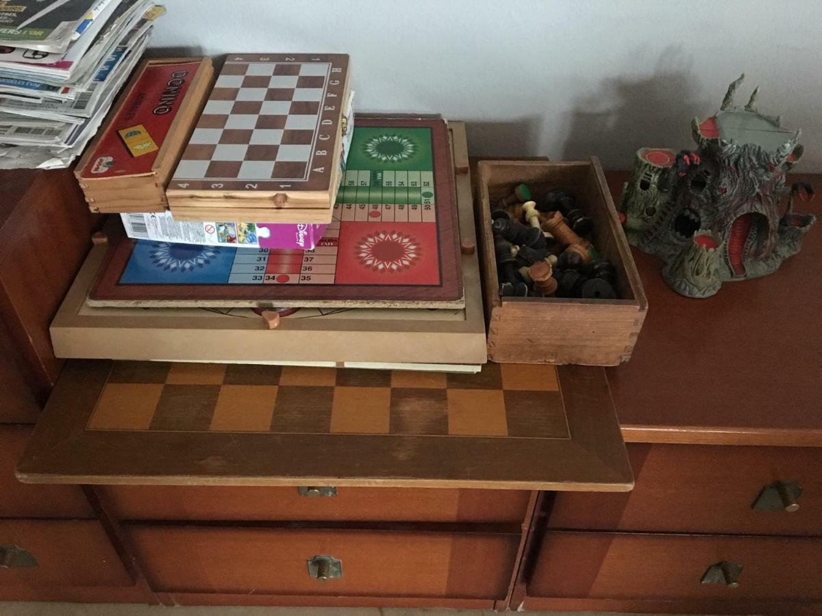 Apartamento L' Escala Esterno foto