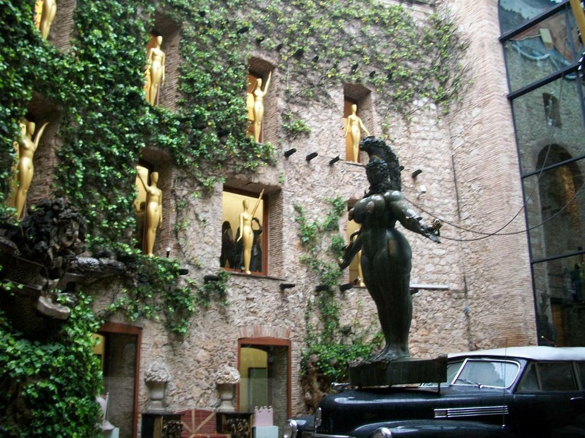 Apartamento L' Escala Esterno foto